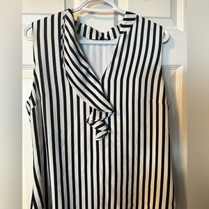 Women’s blouse - RW & Co